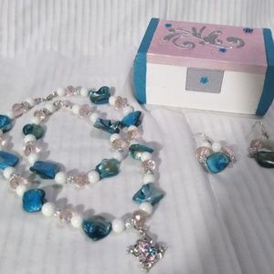 EXPRESSIONS of myself  Jewelry. The "Final Touch"